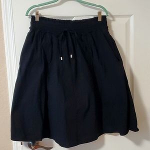 Skirt, above knee w POCKETS!